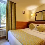Korner Montmartre Hotel 3*