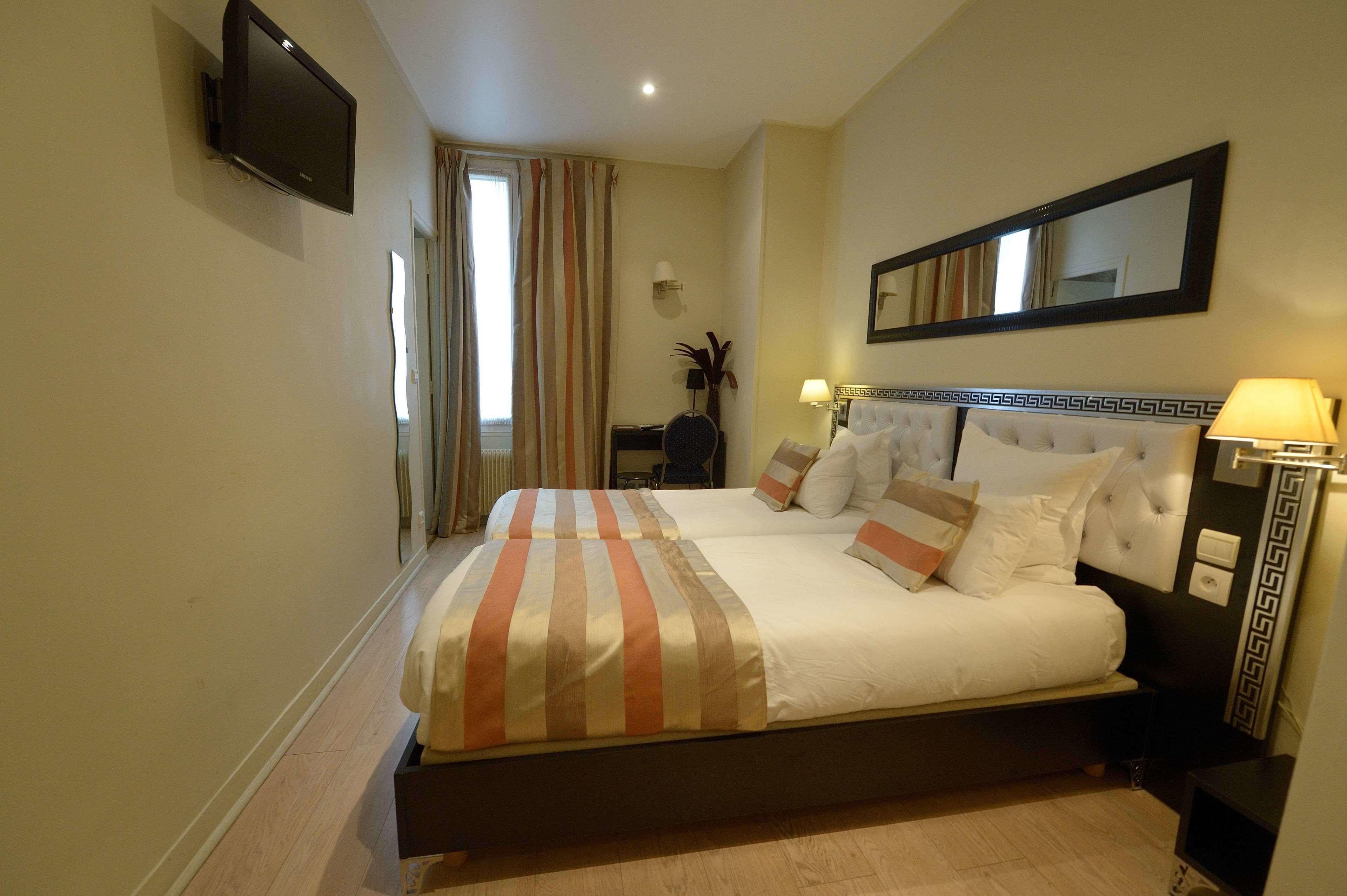 Korner Montmartre Hotel