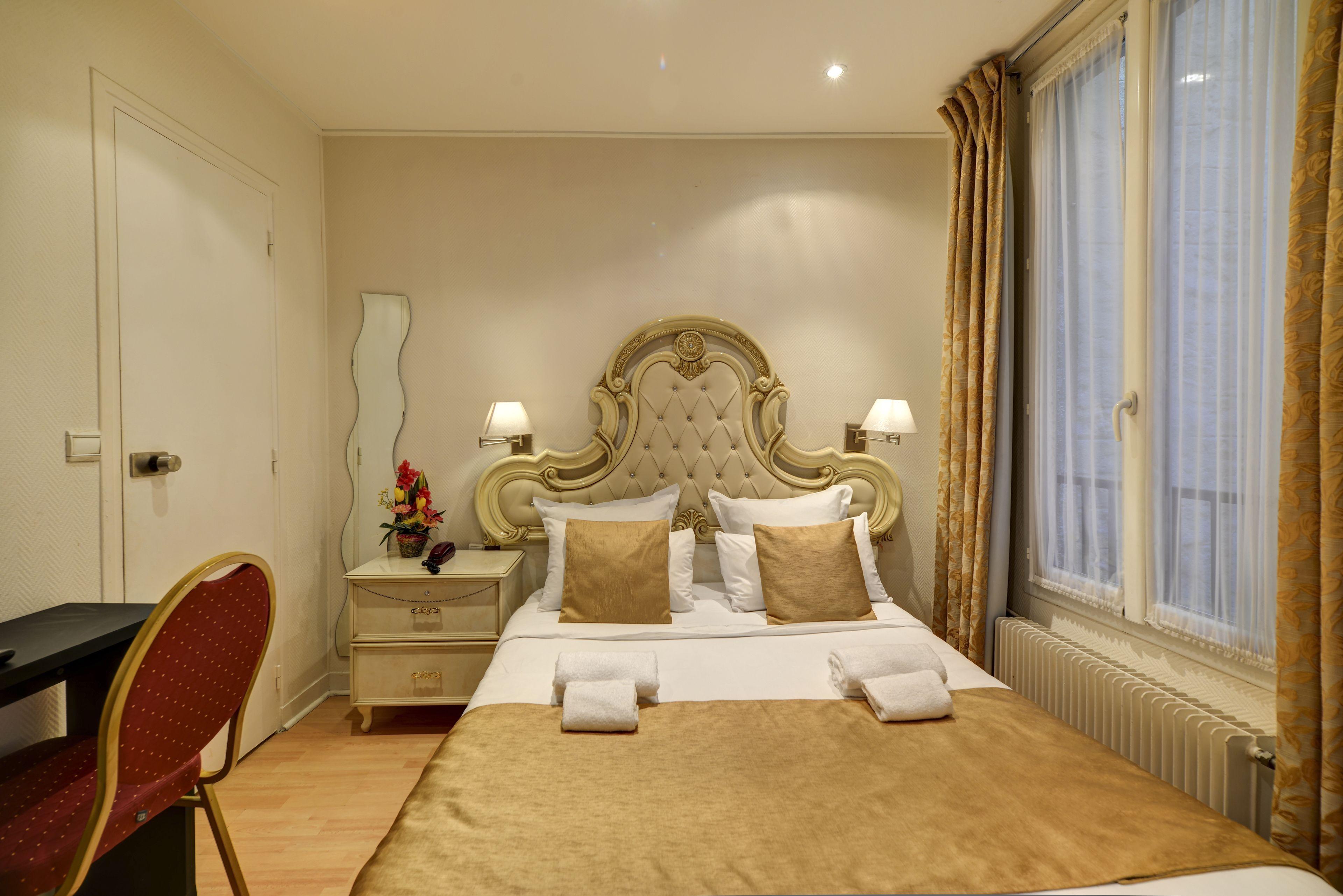 Korner Montmartre 3*