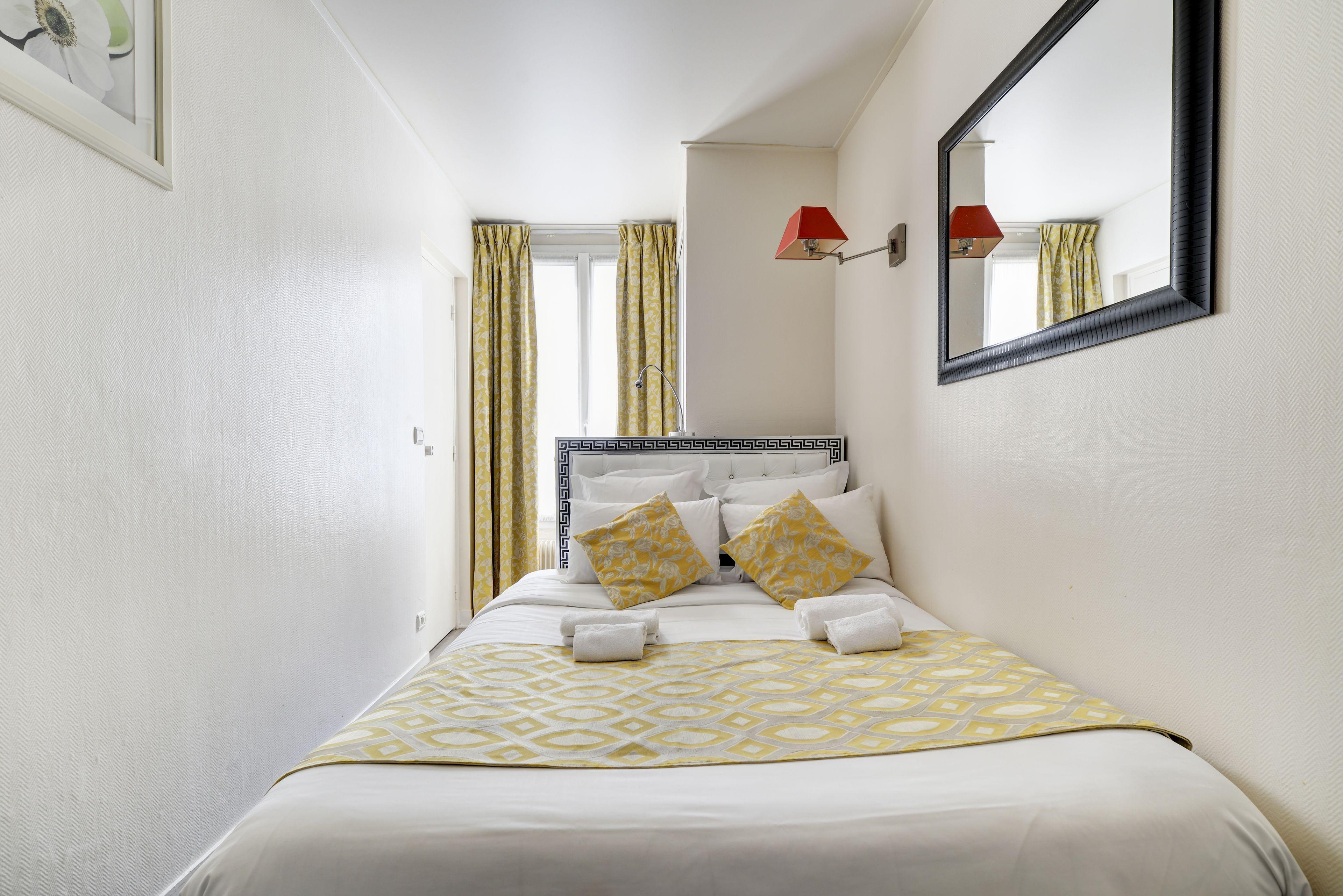 Korner Montmartre 3* Paris