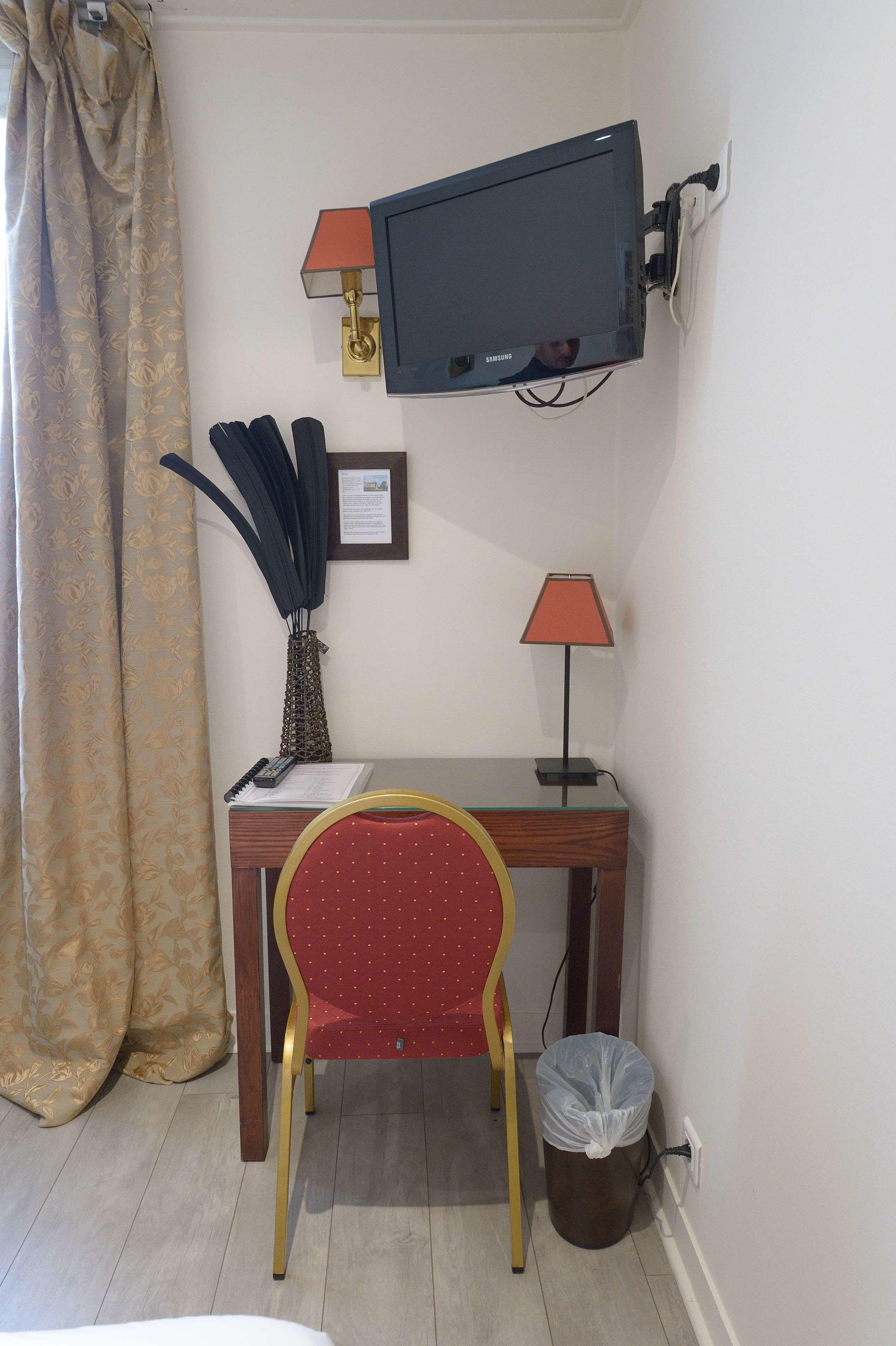 Hotel Korner Montmartre 3*