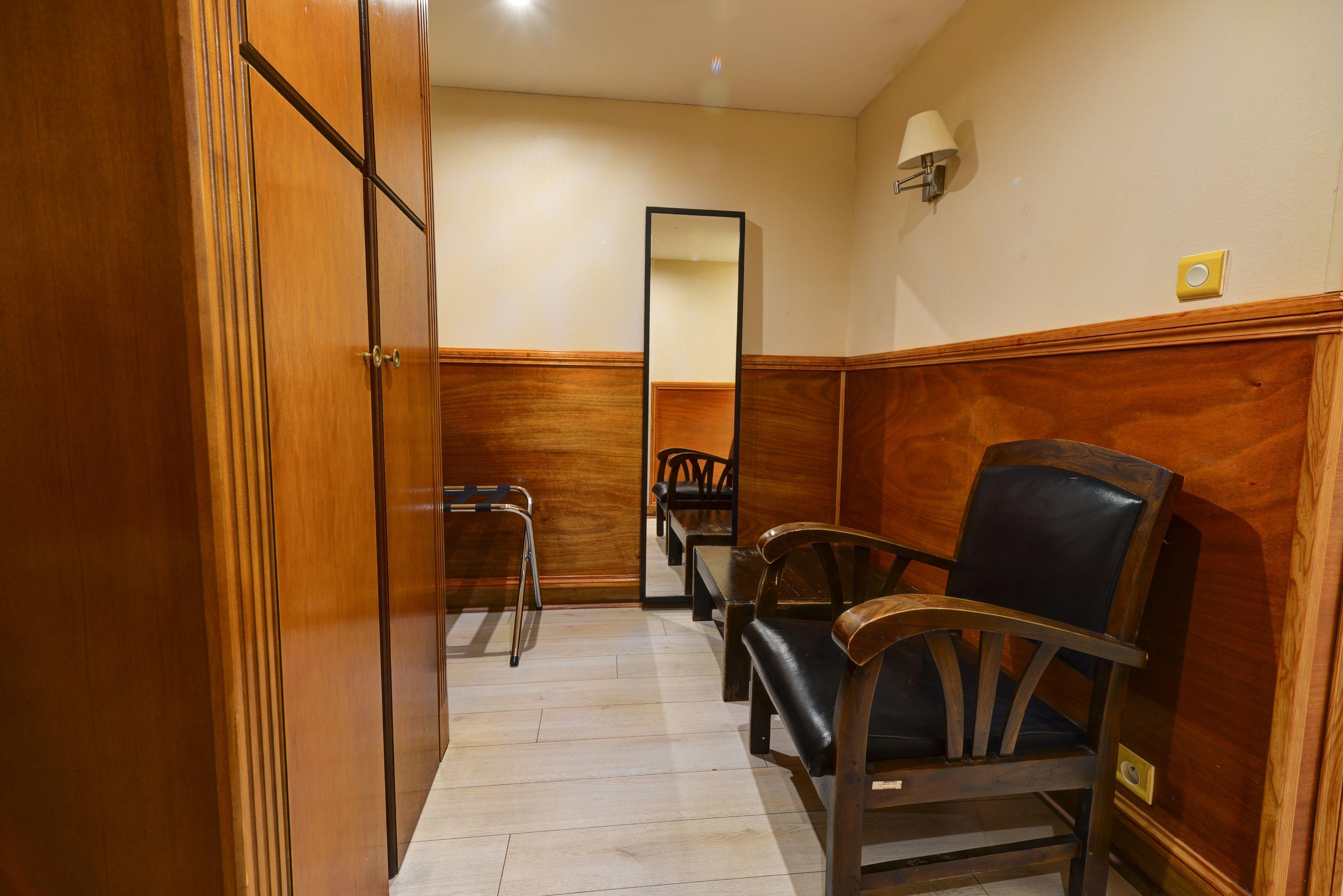 Korner Montmartre 3*