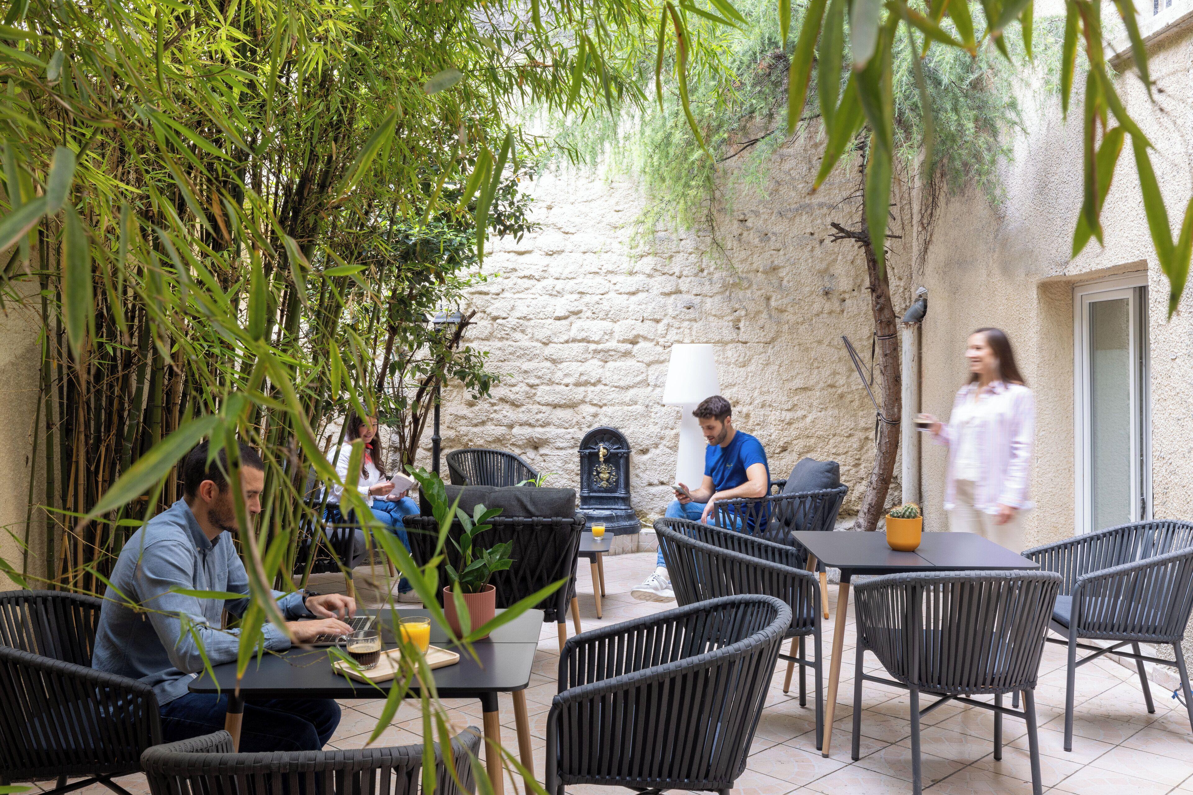 Hotel Korner Montmartre Paris